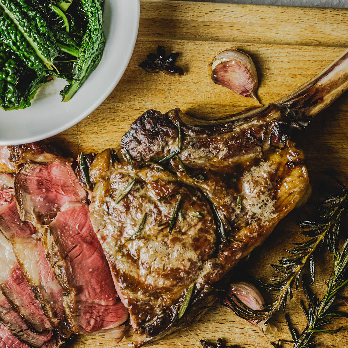 Tomahawk Steak